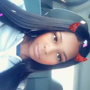 Meet your Posher, Brittney